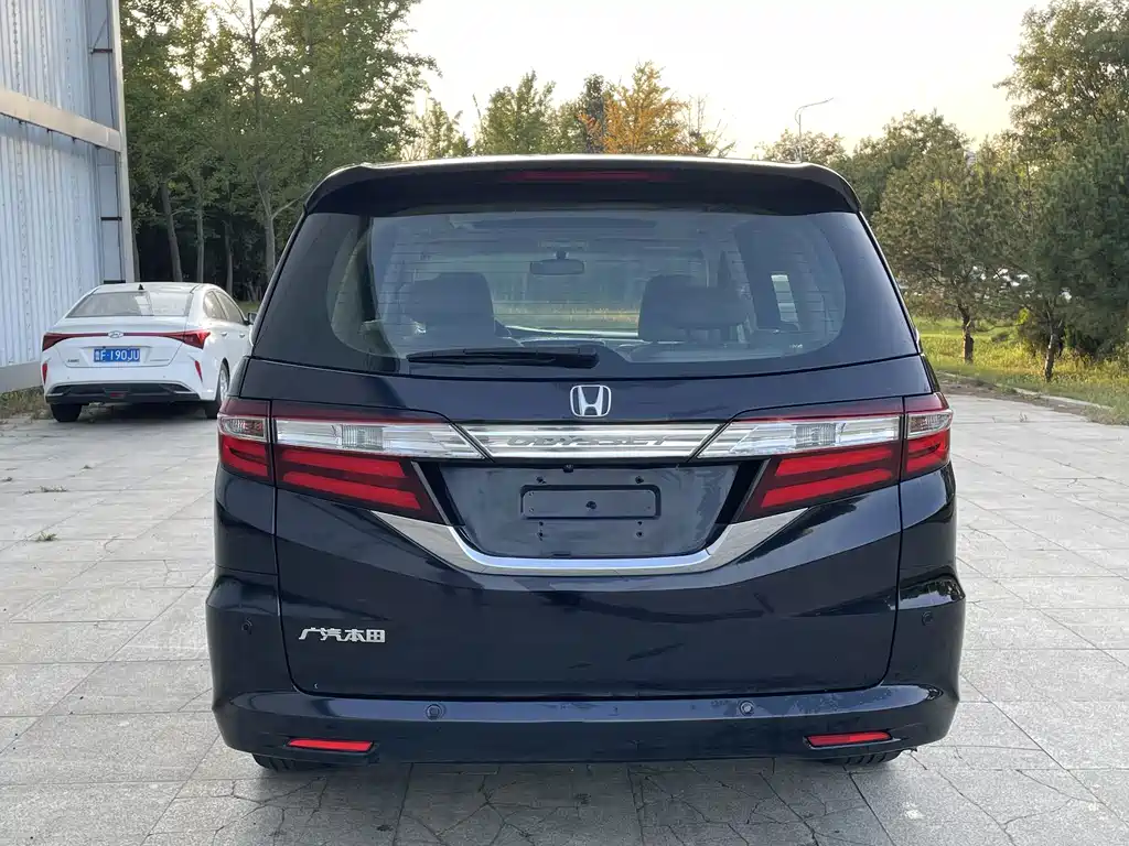 Honda Odyssey — миниатюра 5