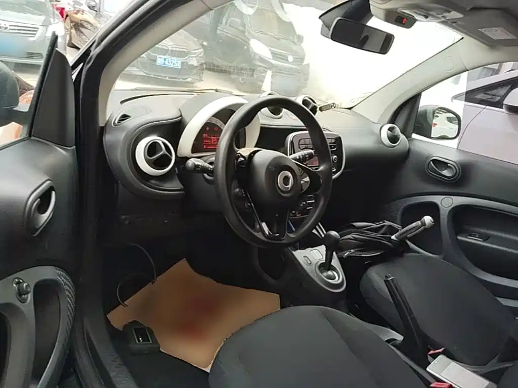 smart Smart Fortwo — миниатюра 10