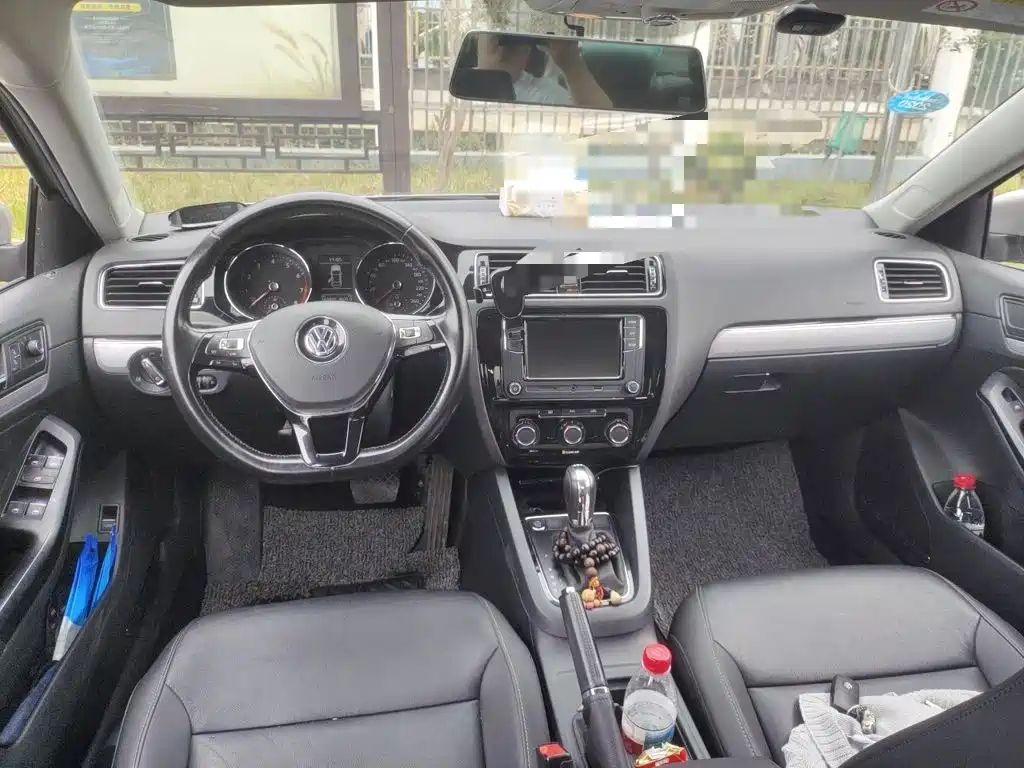 Volkswagen Sagitar — миниатюра 10
