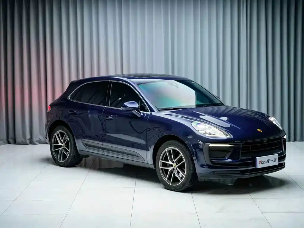Porsche Macan — миниатюра 3