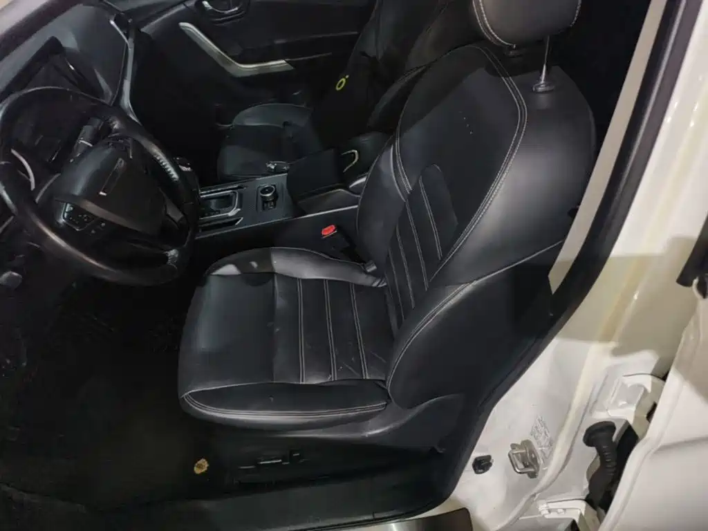 Venucia T90 — миниатюра 15