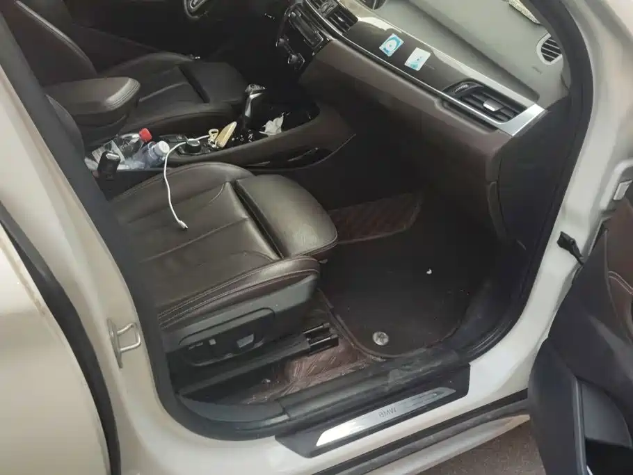 BMW X1 — миниатюра 8