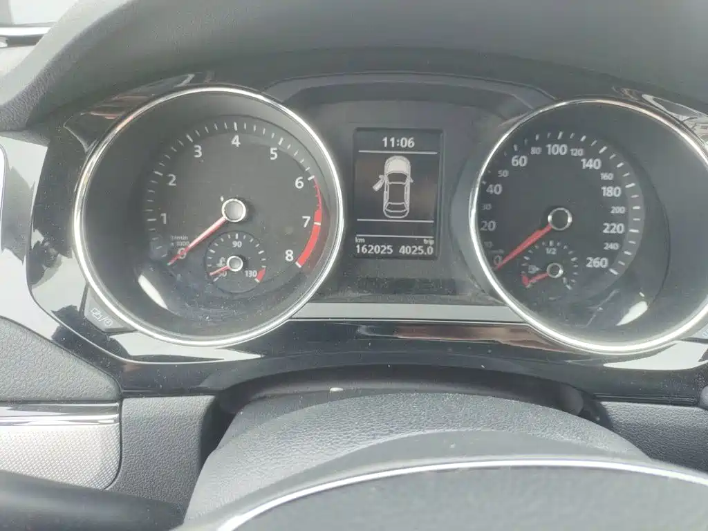 Volkswagen Sagitar — миниатюра 13