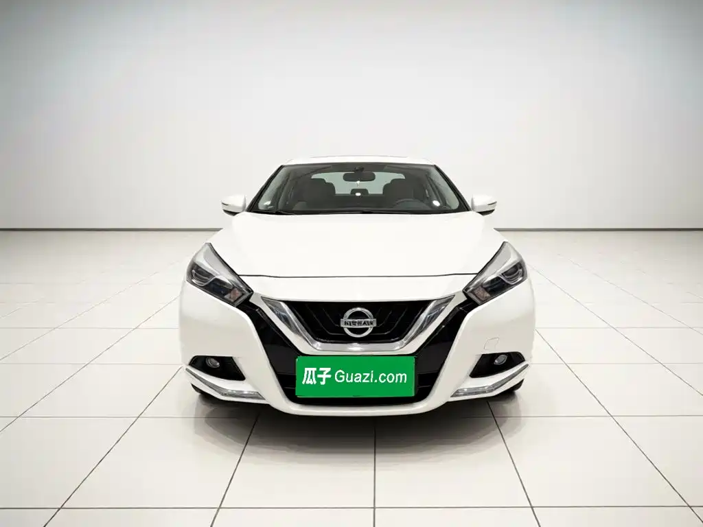 Nissan Bluebird — миниатюра 2