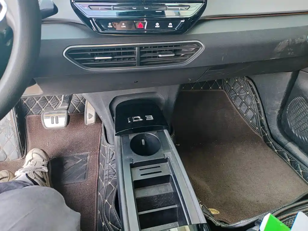 Volkswagen ID.3 — миниатюра 13
