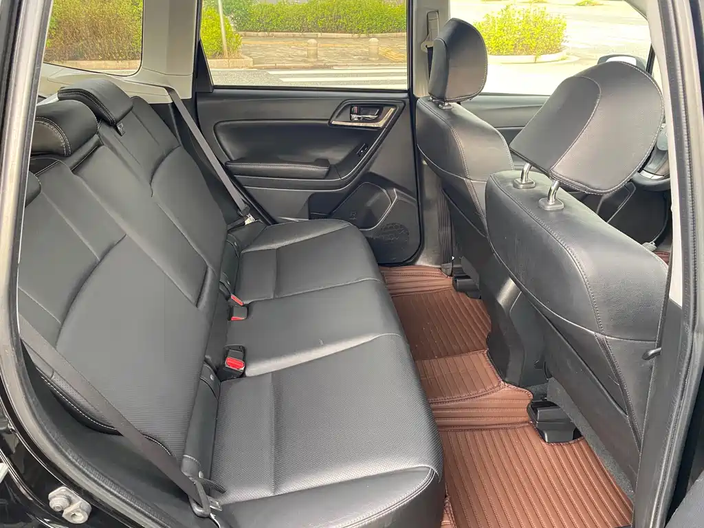 Subaru Forester — миниатюра 7