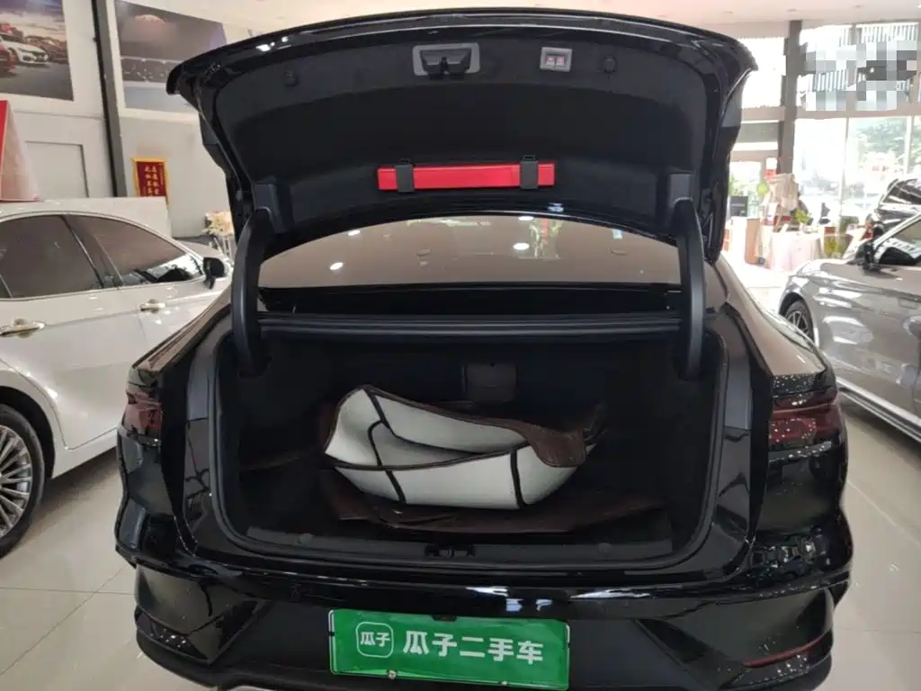 BYD Han — миниатюра 19