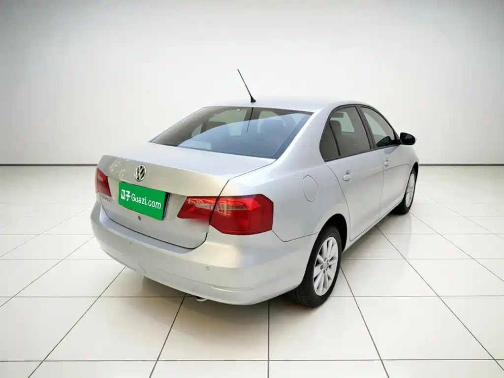 Volkswagen Jetta — миниатюра 6