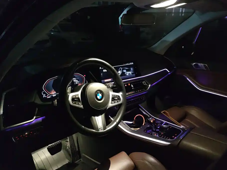 BMW X5 (Import) — миниатюра 13