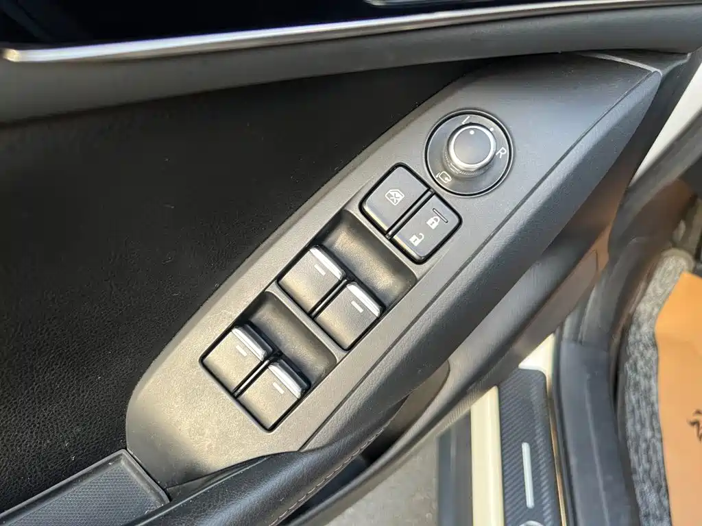Mazda CX-4 — миниатюра 7
