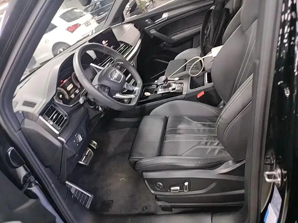 Audi Q5L — миниатюра 20
