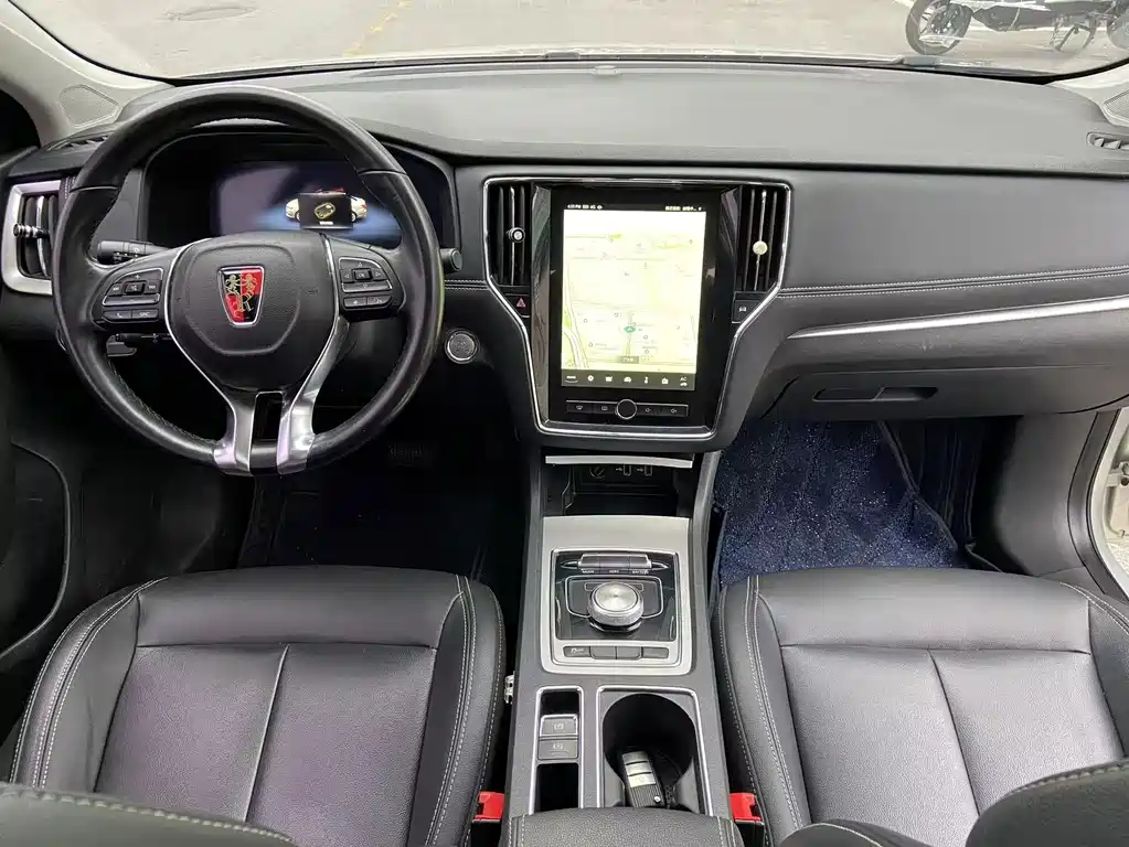 Roewe i6 New Energy — миниатюра 11