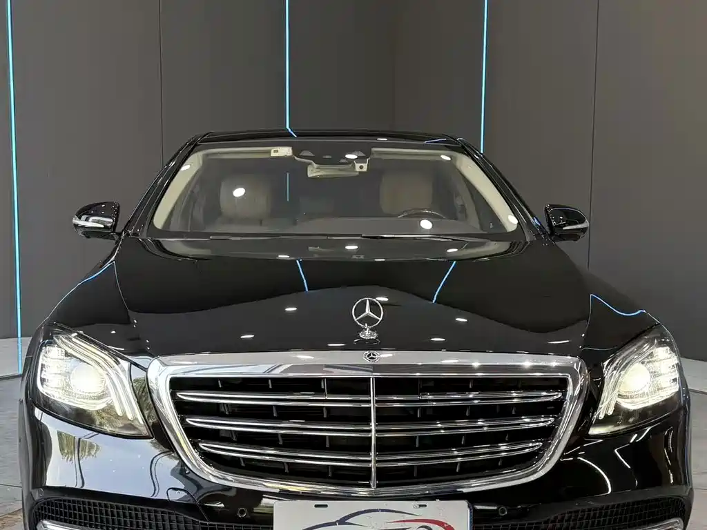 Mercedes-Benz S-Class — миниатюра 2