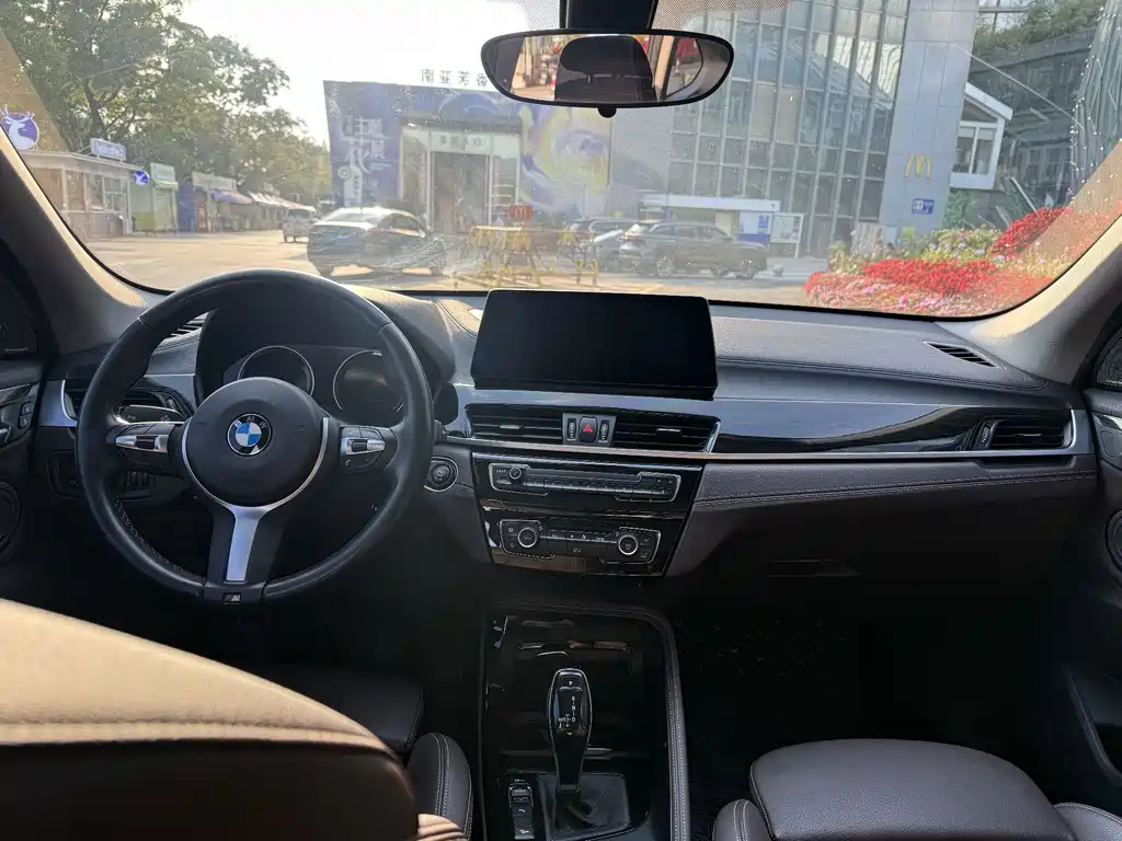 BMW X1 — миниатюра 6