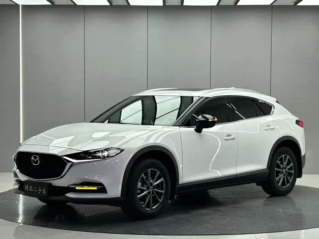 Mazda CX-4 2023