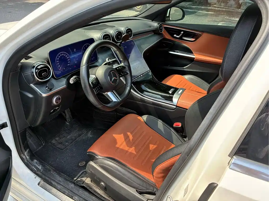 Mercedes-Benz C-Class — миниатюра 5