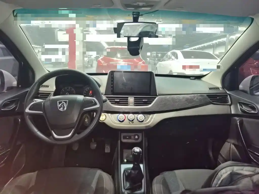 Baojun 310 — миниатюра 10