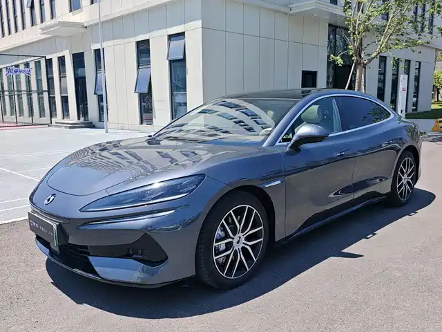 2024 Denza Z9