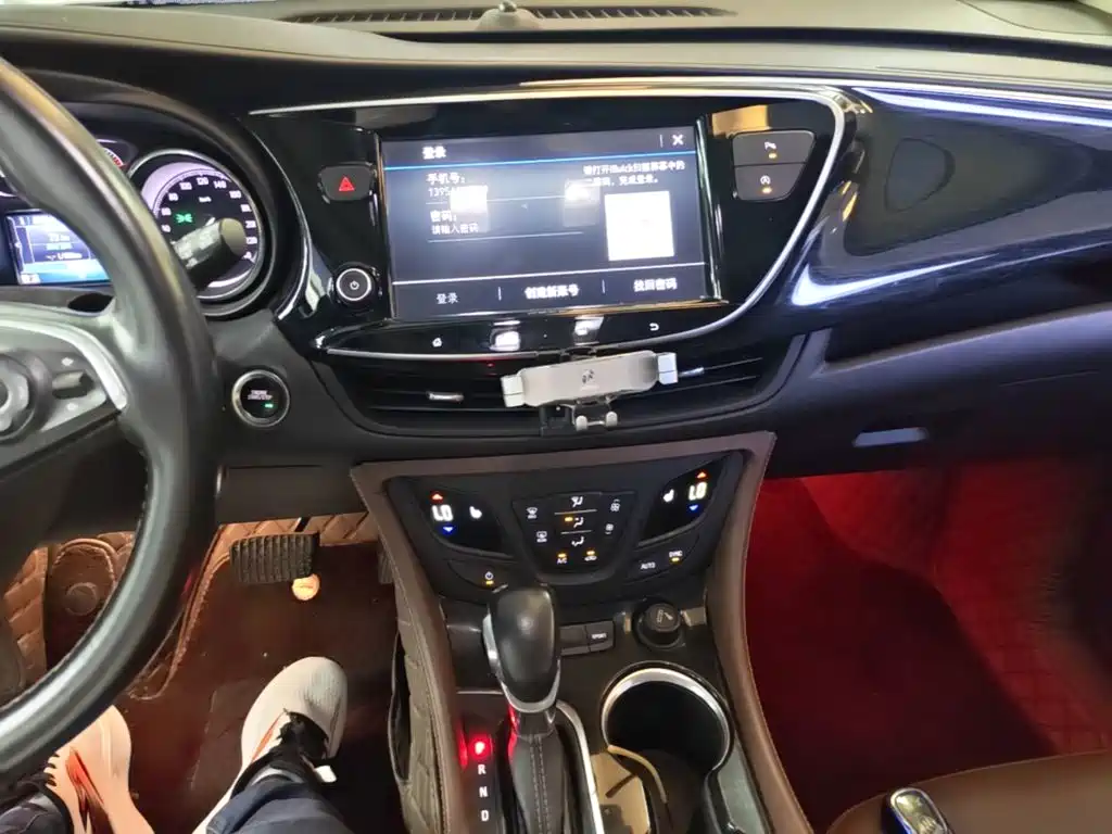 Buick Envision Plus — миниатюра 13
