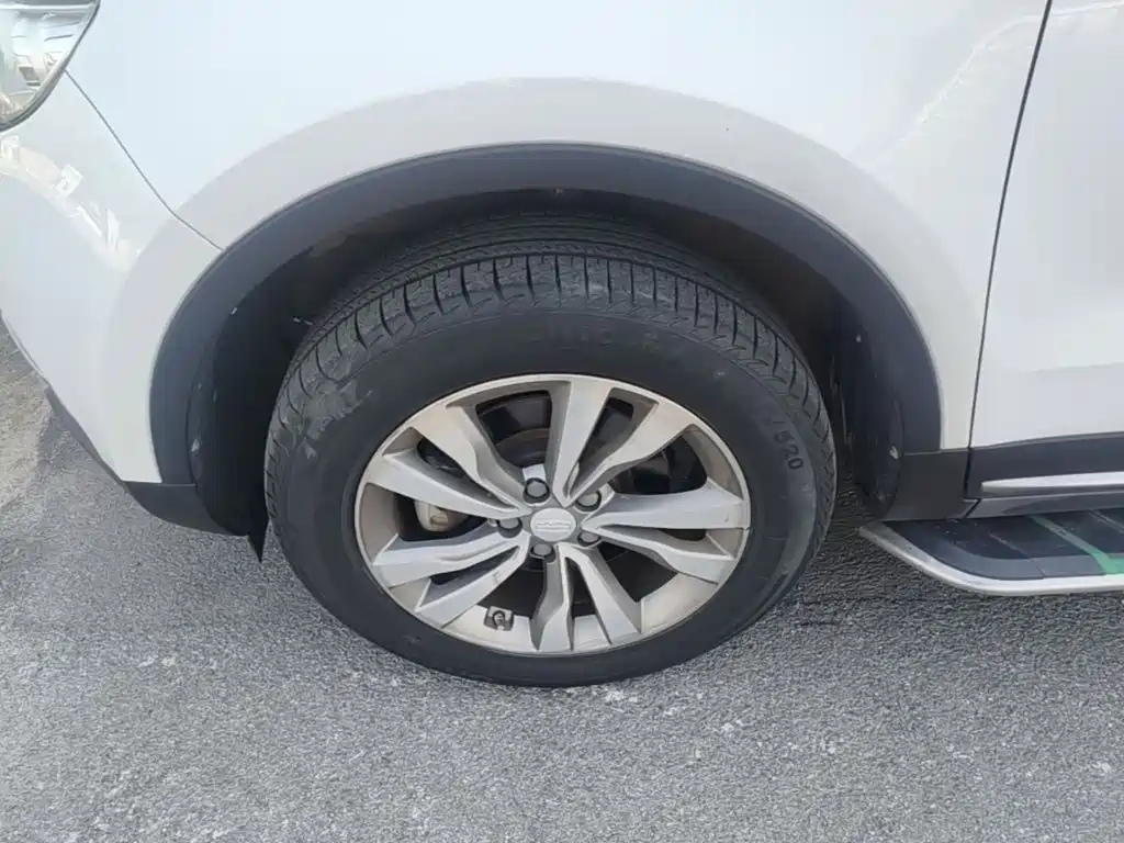 Geely Boyue — миниатюра 23