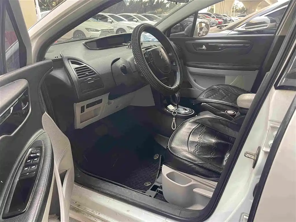 Citroen C-Quatre — миниатюра 4