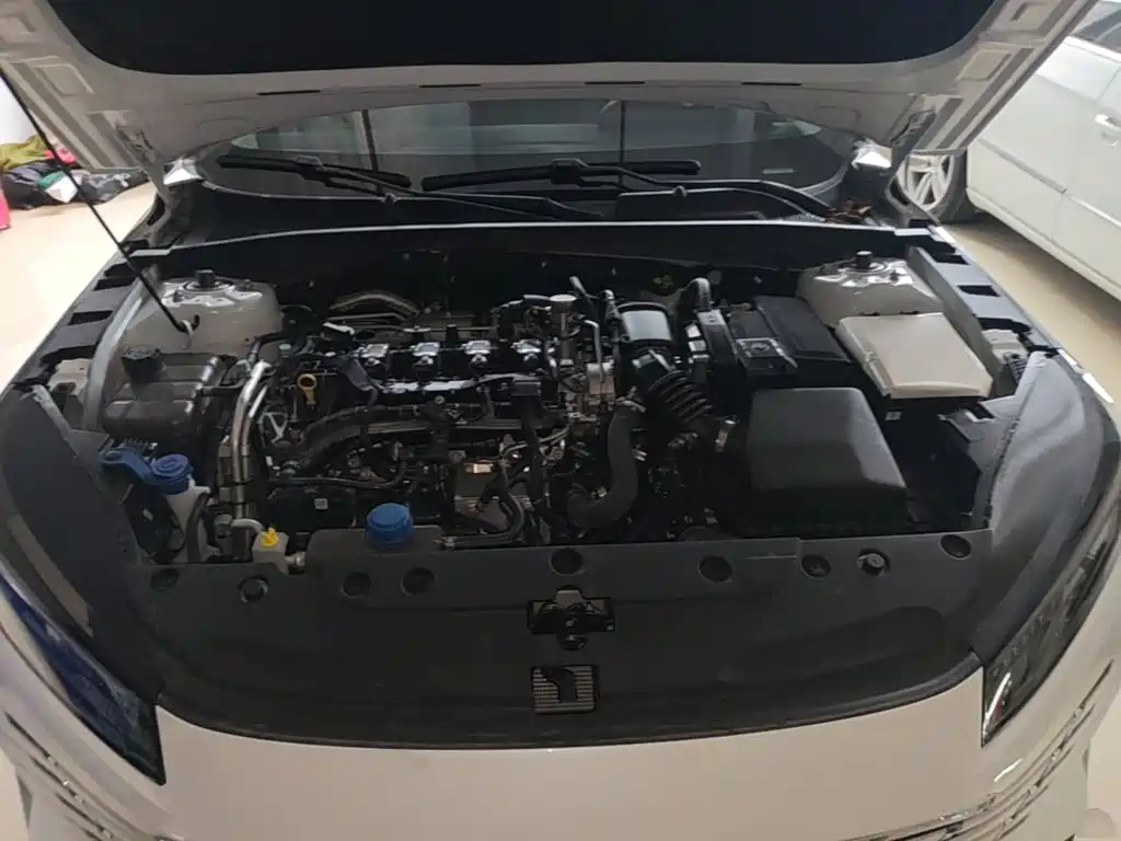 Changan Eado — миниатюра 20