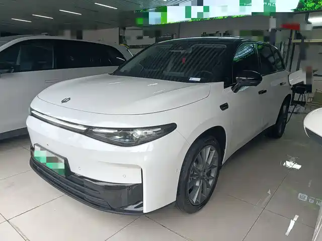 2025 Leapmotor C10