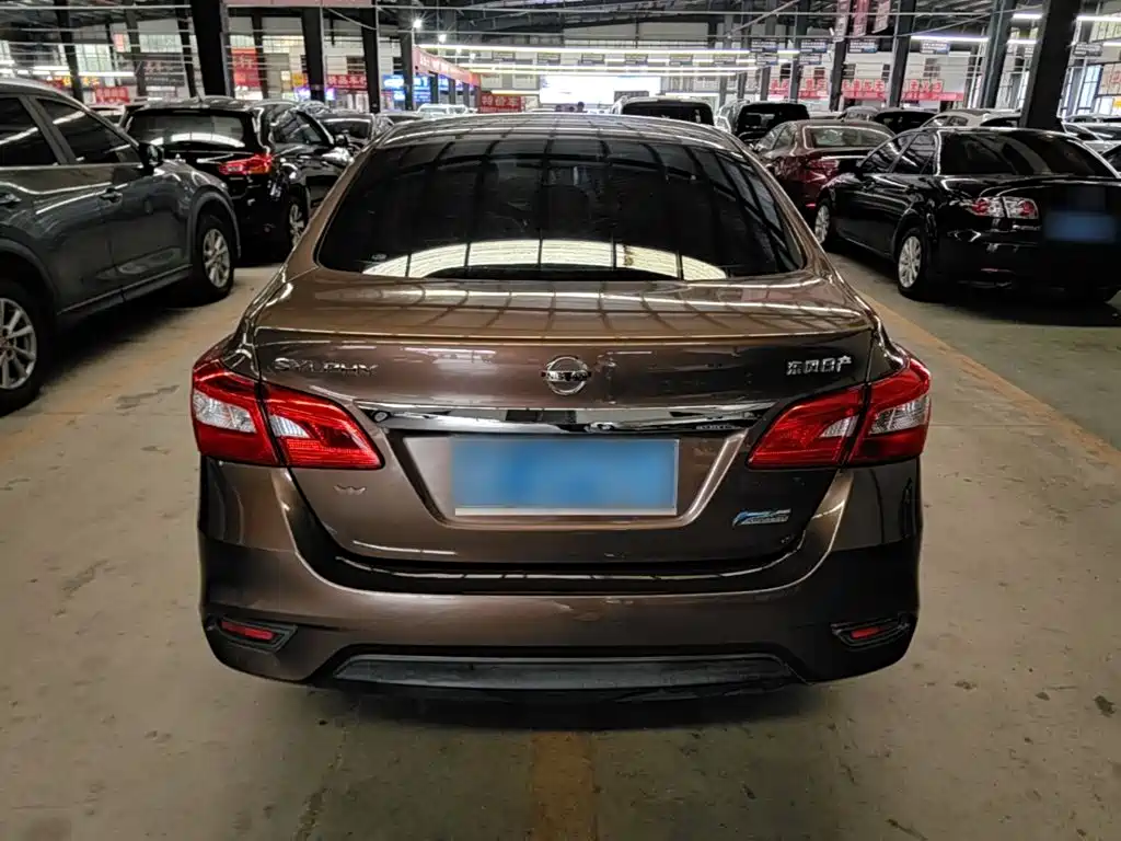 Nissan Sylphy — миниатюра 6