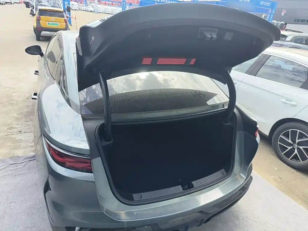 BYD Han L — миниатюра 19