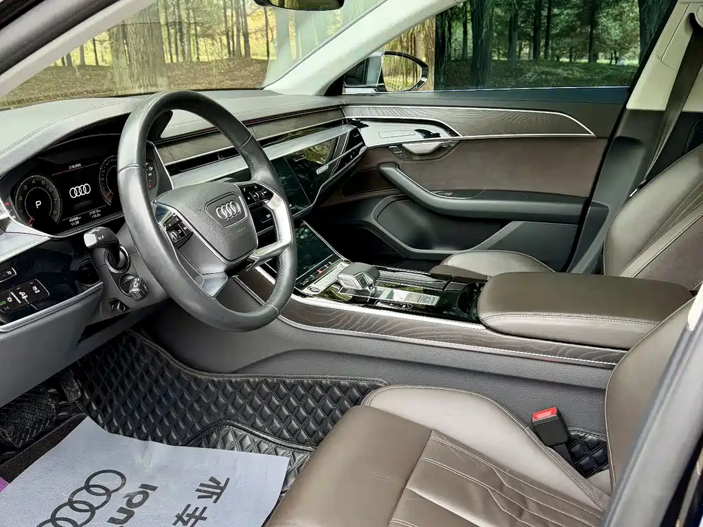 Audi A8 — миниатюра 8