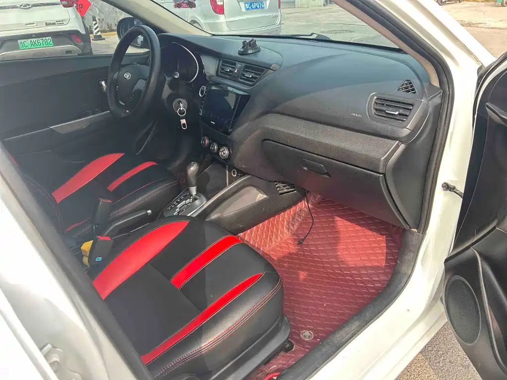 Kia K2 — миниатюра 15