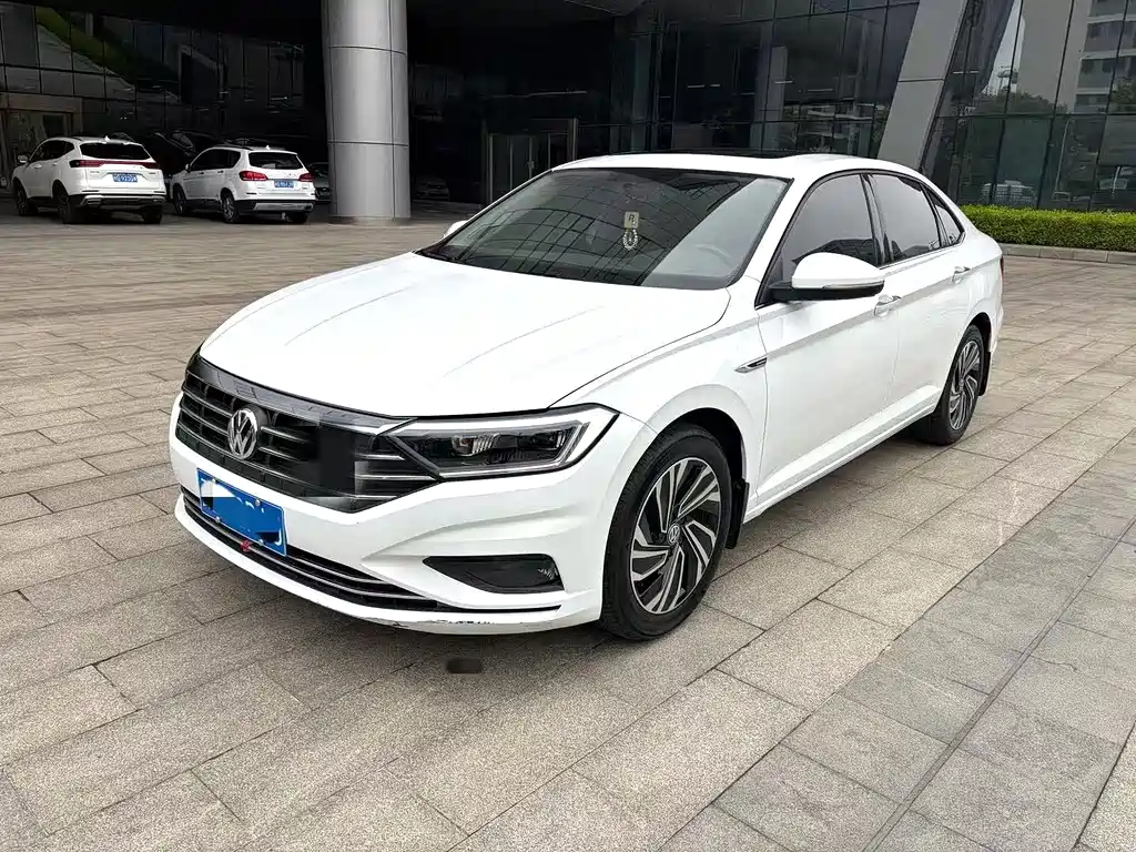 Volkswagen Sagitar 2022