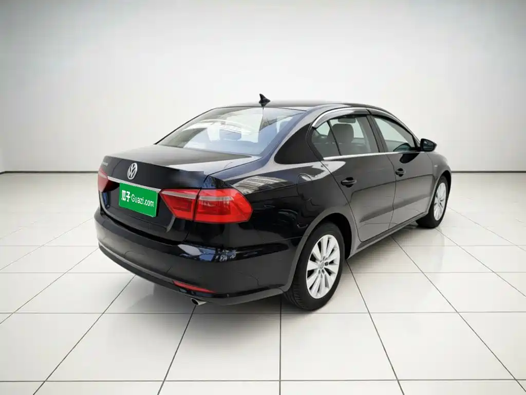 Volkswagen Lavida — миниатюра 6