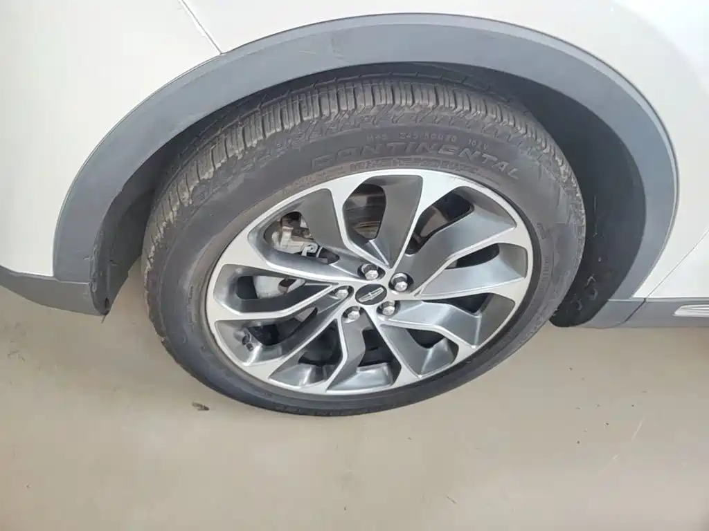 Lincoln Nautilus — миниатюра 23