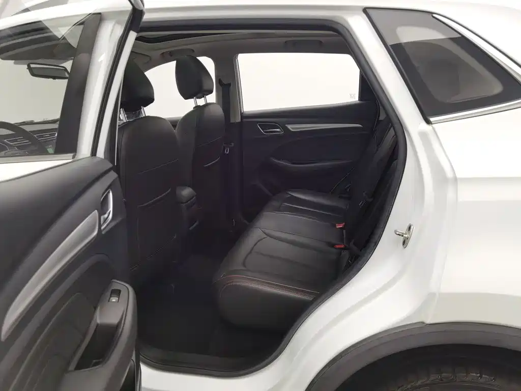 Roewe RX3 — миниатюра 15