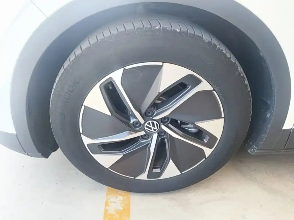Volkswagen ID.4 Crozz — миниатюра 23