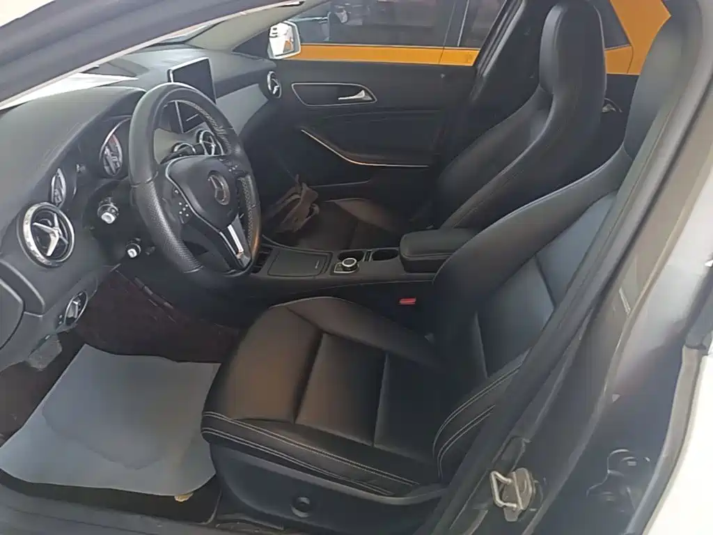 Mercedes-Benz GLA — миниатюра 15