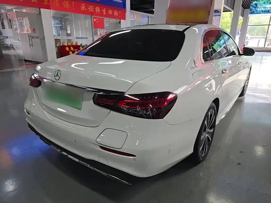 Mercedes-Benz E-Class New Energy — миниатюра 7