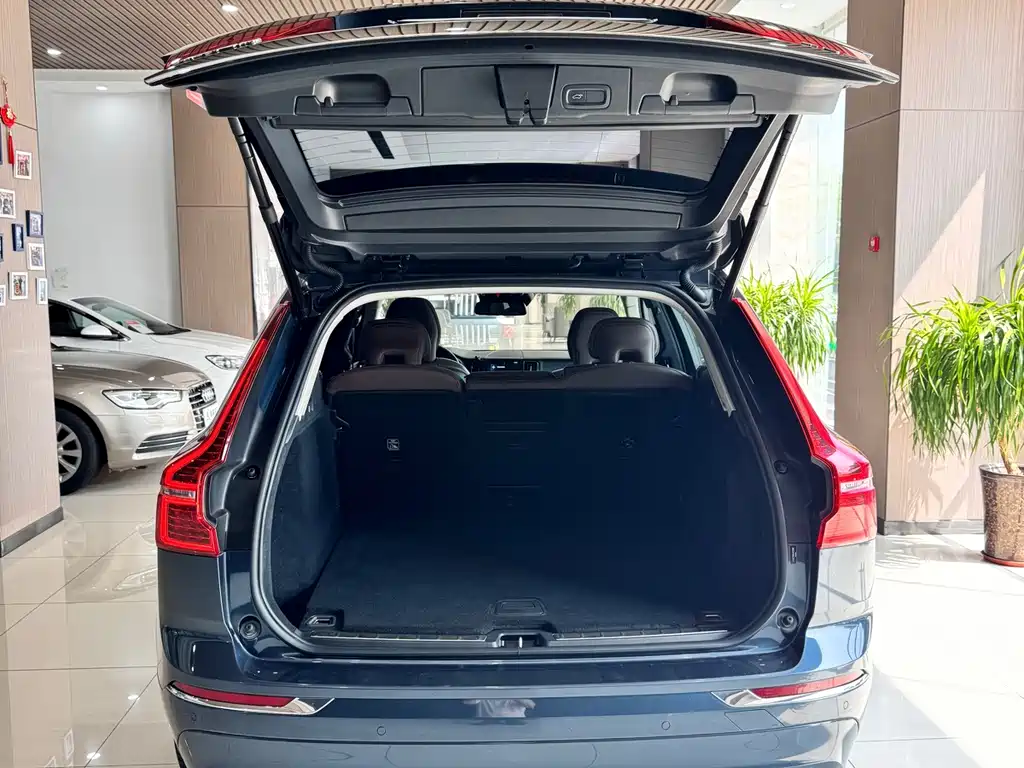Volvo XC60 — миниатюра 7