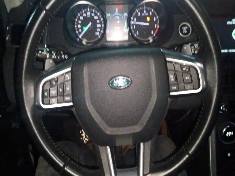 Land Rover Discovery Sport — миниатюра 15