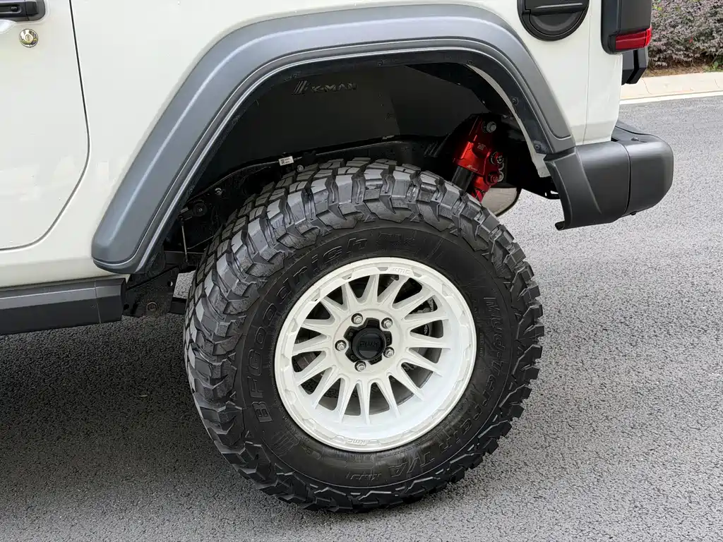 Jeep Wrangler — миниатюра 15