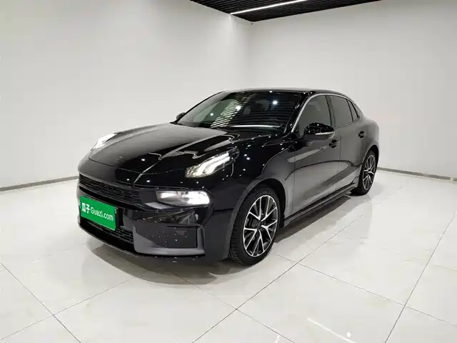 2021 Lynk & Co 03