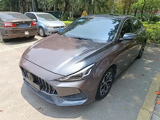 2021 MG 5