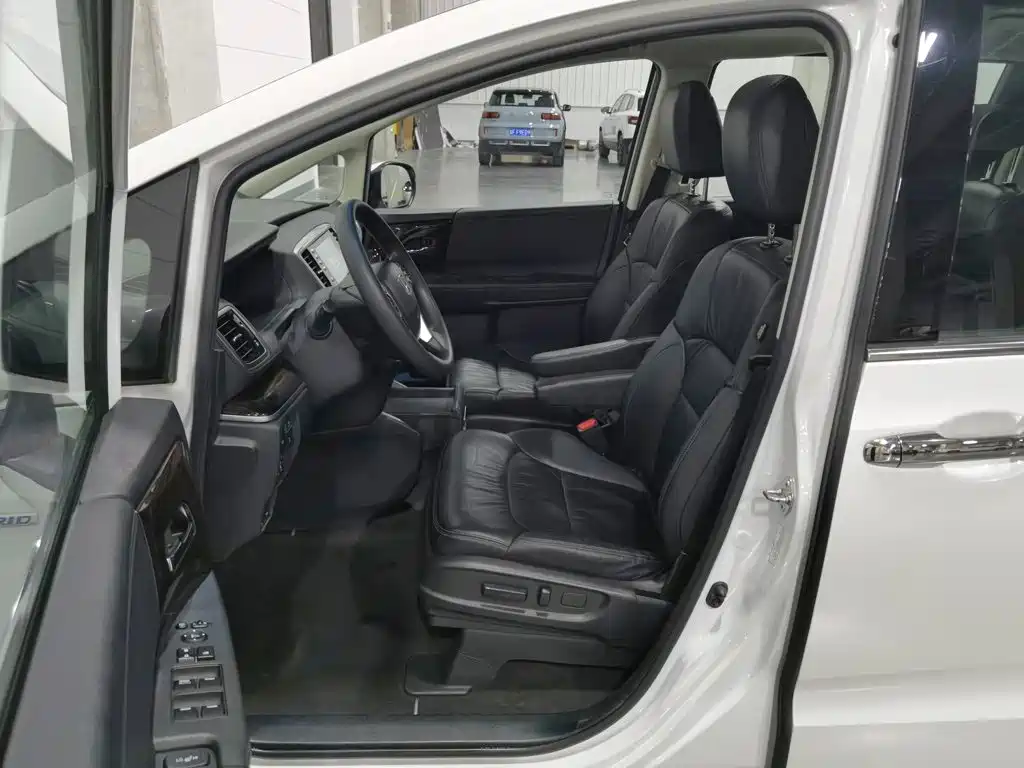 Honda Odyssey — миниатюра 10