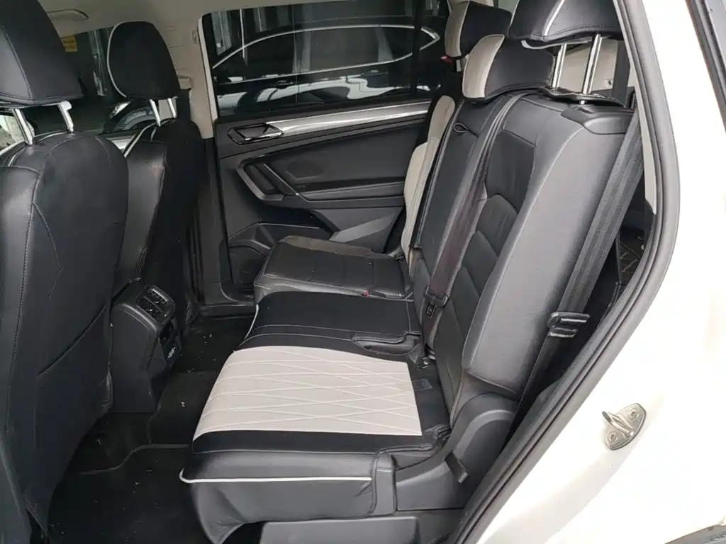 Volkswagen Tiguan L — миниатюра 13