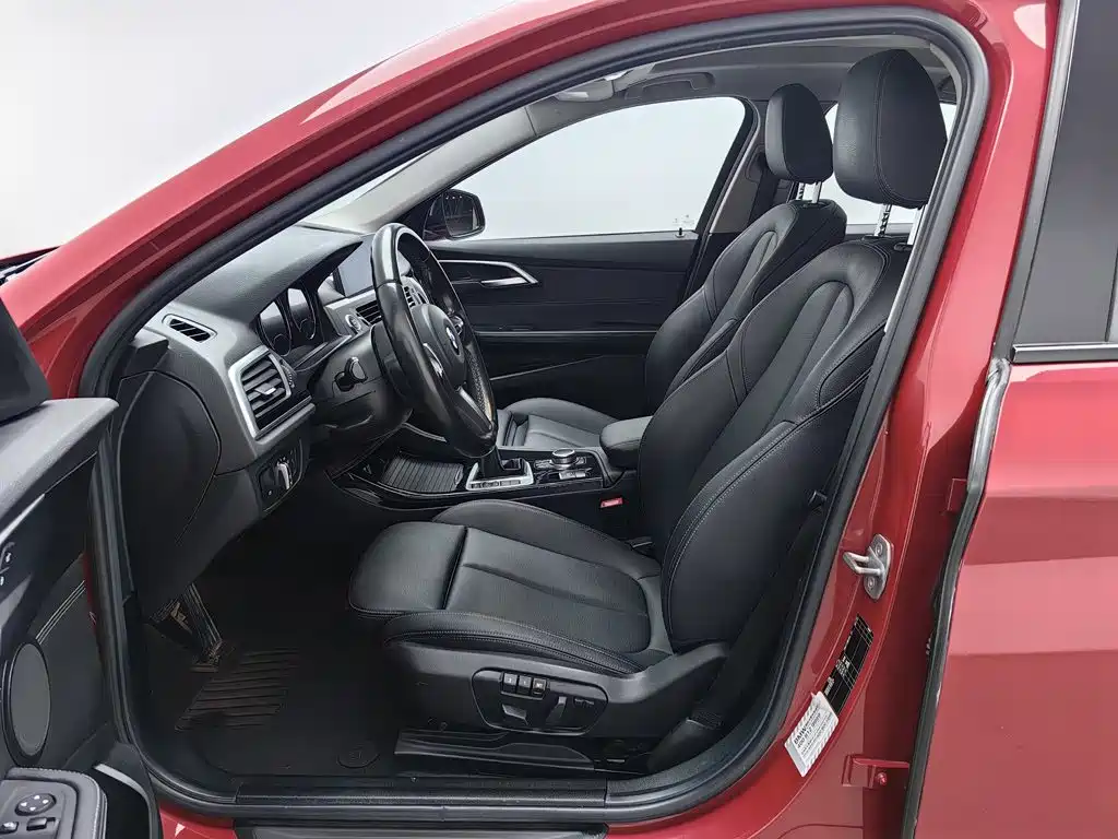 BMW 1 Series — миниатюра 10