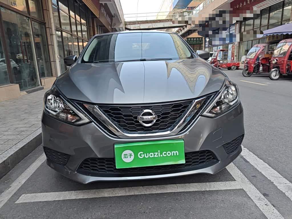 Nissan Sylphy 1.6 л 2024 г. Серебристо-серый, пробег 30800 км