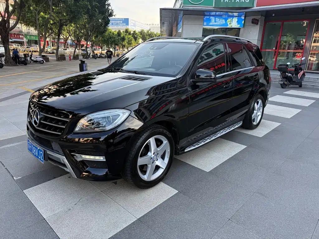 Mercedes-Benz M-Class