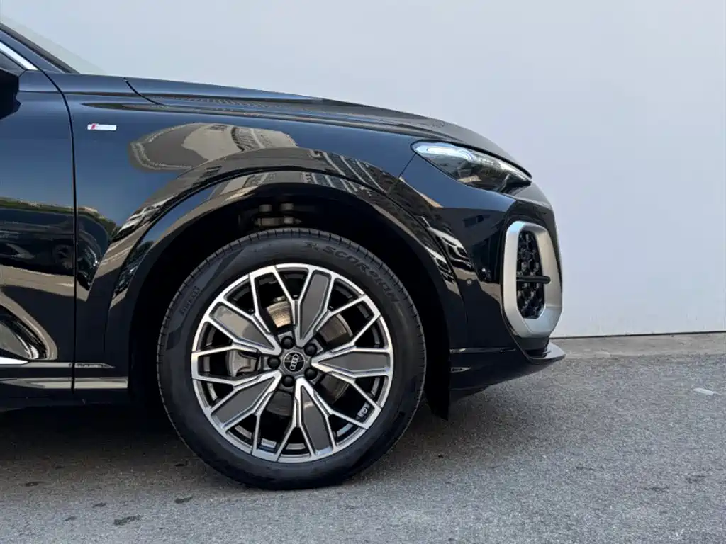 Audi Q5L 2026 2.0T Luxury