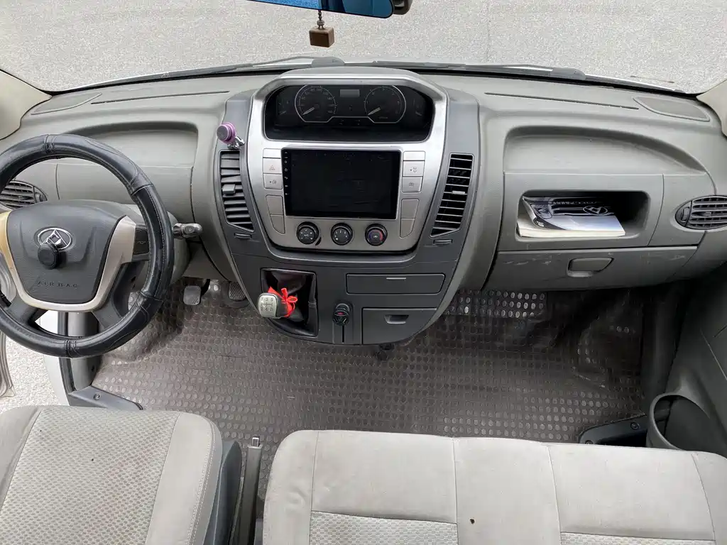 SAIC MAXUS XINTU V80